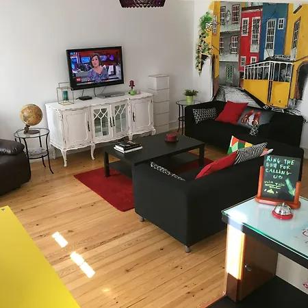 호스텔 테라스 *